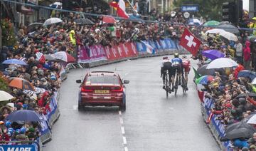 Sprint final: Pedersen, Trentin y Kung