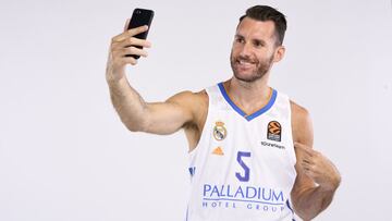 MADRID, SPAIN - SEPTEMBER 16: Rudy Fernandez, #5 poses during the 2021/2022 Turkish Airlines EuroLeague Media Day of Real Madrid at Valdebebas training ground on September 16, 2021 in Madrid, Spain. (Photo by Diego Souto/Euroleague Basketball via Getty Images)