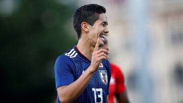 Muto celebra un gol con la selecci&oacute;n de Jap&oacute;n.