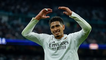 MADRID, 22/12/2024.- El centrocampista inglés del Real Madrid Jude Bellingham durante el partido de LaLiga entre el Real Madrid y el Sevilla, este domingo en el estadio Santiago Bernabéu. EFE/ JuanJo Martín