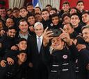 Piñera compartió con la Roja Sub 17 en La Moneda