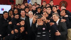 Piñera compartió con la Roja Sub 17 en La Moneda