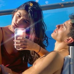 Marc Márquez y Lucía Rivera se "recuperan" con una romántica escapada