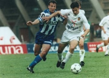 14 de Mayo de 1994 era la 迆ltima jornada de liga y el deportivo se jugaba la liga, el deportivo necesitaba ganar. En la im芍gen Juanfran y Quique S芍nchez Flores.