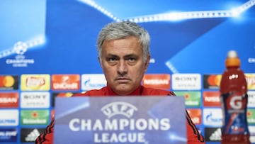 SEVILLE, SPAIN - FEBRUARY 20: Jose Mourinho of Manchester United attends the press conference prior to their UEFA Champions match against Sevilla FC at Estadio Ramon Sanchez Pizjuan on February 20, 2018 in Seville, Spain. (Photo by Aitor Alcalde/Getty I