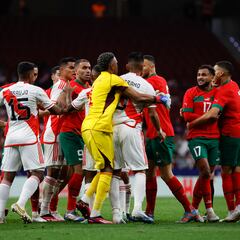 Del escándalo a la fiesta