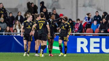 12/02/26 PARTIDO PLAY OFF CHAMPIONS LEAGUE FUTBOL FEMENINO
ATLETICO DE MADRID - MANCHESTER UNITED
ALEGRIA