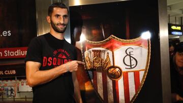 Gonalons llegó a Sevilla.