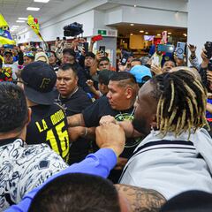 Locura por Allan Saint-Maximin en la Ciudad de México