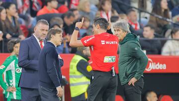 30/11/25 PARTIDO PRIMERA DIVISION
SEVILLA - BETIS
SUSPENSION TEMPORAL PARTIDO LANZAMIENTO OBJETOS ARBITRO MUNUERA MONTERO