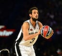 Belinelli, rey de los triples al superar a Beal en el desempate