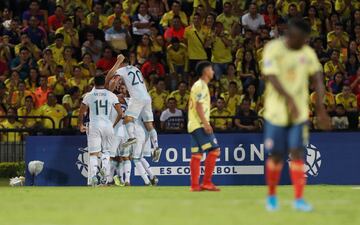 Mira las mejores imágenes del partidazo entre Argentina y Colombia