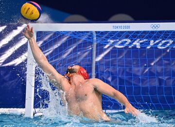 Victoria de prestigio de la selecci¨®n espa?ola de waterpolo sobre Estados Unidos (12-8). Con este triunfo luchar¨¢n por metal el viernes, en las semifinales del torneo.