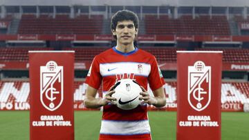 PRESENTACION DE JESUS VALLEJO COMO NUEVO JUGADOR DEL GRANADA