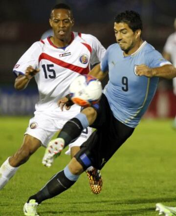 Uruguay y Costa Rica se enfrentaron esta noche en Montevideo, en un duelo que terminó igualado 3-3.