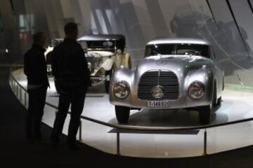 Mercedes-Benz 540 K Stromlinienwagen W29.