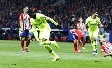 Dembélé celebra el gol al Atlético.