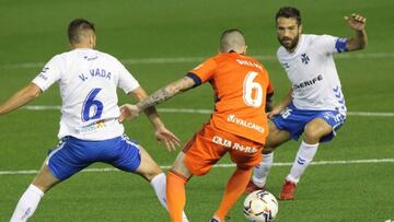 Tenerife 1 - Ponferradina 0: resumen y goles de LaLiga SmartBank