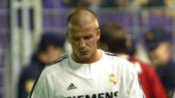 <b>ROJA. </b>Beckham y Guti, protagonistas en los últimos Murcia-R.Madrid.