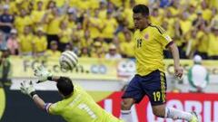 Teo Guti&eacute;rrez enfrenta a Chile en la remontada &eacute;pica en Barranquilla en 2013. 