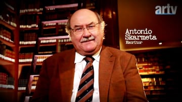 Antonio Skármeta Vranicic, destacado escritor chileno, premio nacional de Literatura en 2014.