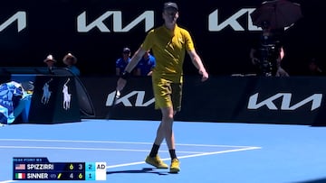 Vean a Sinner ‘tieso’ y sin poder hacer un sprint: revuelo en redes por lo que pasó después