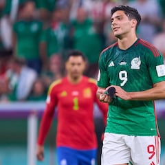 Raúl Jiménez es reventado en redes por aficionados