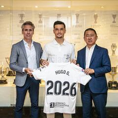 Oficial: Hugo Guillamón renueva con el Valencia hasta 2026
