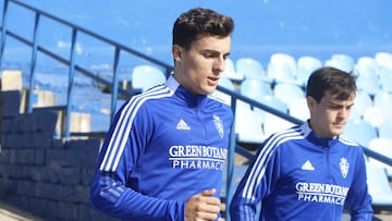 Alejandro Franc&eacute;s, junto a Francho, en el entrenamiento de esta ma&ntilde;ana en La Romareda.