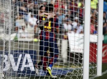 Lionel Messi celebra con Neymar el 0-6.