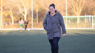 Milagros Mart&iacute;nez, ex entrenadora del Fundaci&oacute;n Albacete, hace historia en Jap&oacute;n al ser la primera mujer que gana un partido al frente de un equipo masculino.