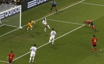 Eurocopa 2012. Cuartos de final. Espa?a-Francia. La Selecci車n gan車 a los 'Bleus' 2-0, ambos goles de Xabi Alonso. El tolosarra anot車 el primer tanto en un remate de cabeza.