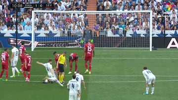 El fútbol es para listos y Nacho lo es: gol de falta de pillo total