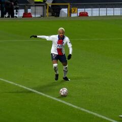 Le han adoptado para sus travesuras: Mbappé, Rafinha y Neymar se aliaron en el 1-3