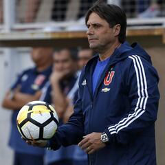 Hoyos explicó la línea de tres y el arribo de Rafael Vaz