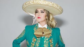 Alicia Villarreal comparte su opinión sobre la última polémica de Chicharito