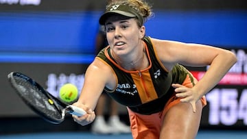 Linda Noskova, contra Jessica Pegula en Pekín.