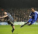 Lampard, Drogba y Terry dan el pase al Chelsea