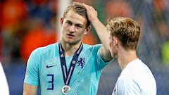 De Ligt says 'no' to Barcelona