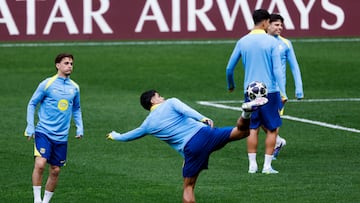 The Barcelona midfielder shocked his teammates with a sensational move in the pre-game session.