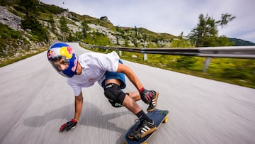Diego Poncelet performs at the Loser Hochalpenstraße in Bad Aussee, Austria on September 7, 2025 // Philip Platzer / Red Bull Content Pool // SI202510291588 // Usage for editorial use only //