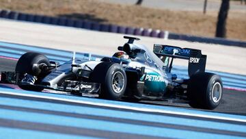 Pascal Wehrlein en los test Pirelli 2017