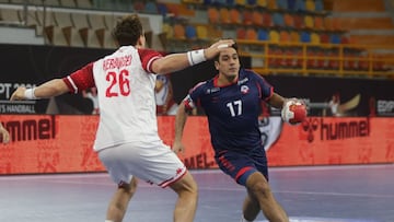 Chile volvió a perder en un partido con final caliente