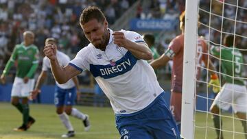 Católica golea a Audax y llega prendida para enfrentar a Colo Colo