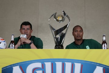 Dos Copas Libertadores una Recopa Sudamericana y múltiples títulos a nivel local con las camisetas de Once Caldas y Atlético Nacional.