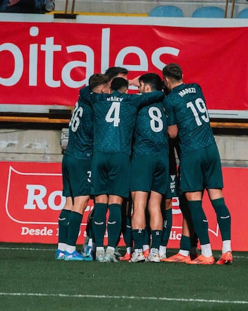 El Almería tras termnar el duelo contra la Leonesa.