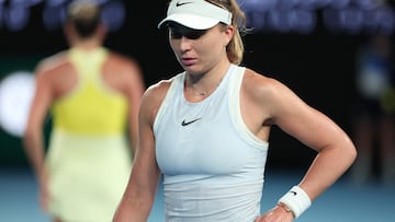 Paula Badosa, en el partido contra Aryna Sabalenka en el Open de Australia.