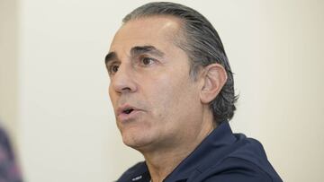 Scariolo, sobre renovar o no con España: "Hay que reflexionar"