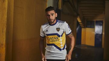 Locura por la camiseta de Boca: así entraba la gente a la tienda