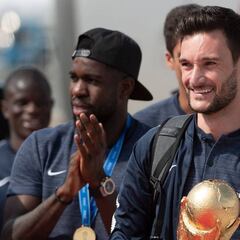 Las promesas de los campeones: raparse, tintes, tatuajes...